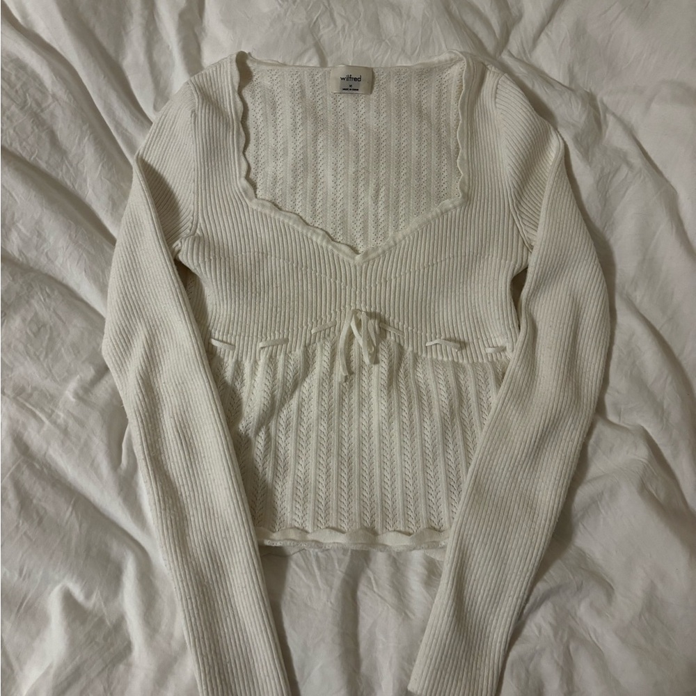 Aritzia soloist sweater